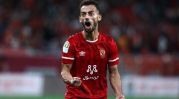 لاعب إنبي: تعجبت من رحيل عبد القادر عن الأهلي.. والمعايشة سر تطور مرموش
                                                
                                                
                                                    18/05/2026 02:11 ص
                                                
                                                
                                                    أكد محمد شريف حتحوت، لاعب فريق إنبي، أنه بدأ مشواره الكروي داخل أكاديمية نادي الصيد في القطامية، قبل خوضه اختبارات الأندية الكبرى في مصر خلال مرحلة الناشئين.