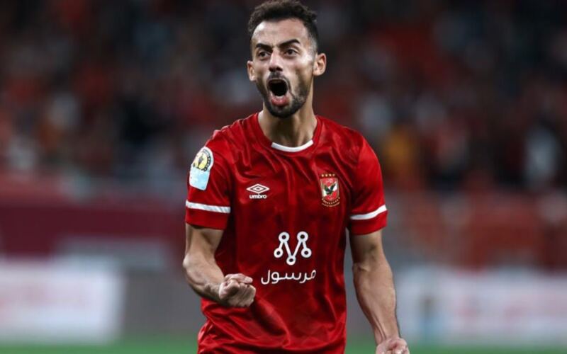 لاعب إنبي: تعجبت من رحيل عبد القادر عن الأهلي.. والمعايشة سر تطور مرموش
                                                
                                                
                                                    18/05/2026 02:11 ص
                                                
                                                
                                                    أكد محمد شريف حتحوت، لاعب فريق إنبي، أنه بدأ مشواره الكروي داخل أكاديمية نادي الصيد في القطامية، قبل خوضه اختبارات الأندية الكبرى في مصر خلال مرحلة الناشئين.