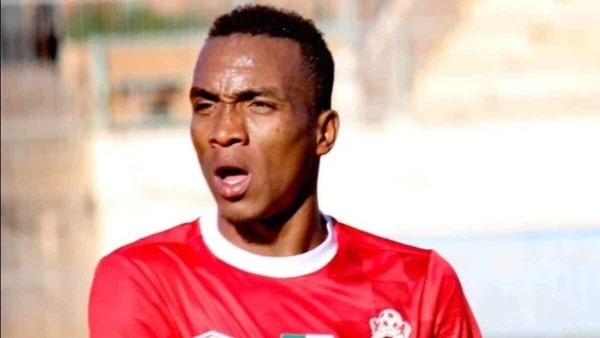 لاعب اتحاد العاصمة: مواجهة الزمالك تمثل مباراة الموسم
                                                
                                                
                                                    14/05/2026 09:30 ص
                                                
                                                
                                                    أكد مدافع اتحاد العاصمة أشرف عبادة أن مواجهة الزمالك المصري في إياب نهائي كأس الكونفيدرالية تمثل "مباراة الموسم" بالنسبة لفريقه.