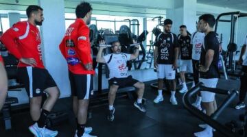 لقطات من تدريبات منتخب مصر في الجيم استعدادا لودية روسيا                                                                                                                                                       23/05/2026 08:19 م                                                                                                                                                       خاض منتخب مصر الأول لكرة القدم تدريباته صباح اليوم داخل صالة الجيم، ضمن برنامج الإعداد لمواجهة روسيا الودية، وذلك بهدف رفع معدلات اللياقة البدنية وتجهيز اللاعبين بدنيًا بالشكل الأمثل قبل اللقاء.