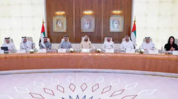 محمد بن راشد يعتمد أولى باقات الخدمات الحكومية المدعومة بالذكاء الاصطناعي