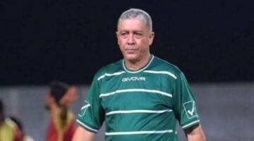 محمد عمر يطالب الأهلي بالتعاقد مع مدير فني بمواصفات مانويل جوزيه
                                                
                                                
                                                    24/05/2026 09:53 م
                                                
                                                
                                                    أكد محمد عمر، نجم الاتحاد السكندري السابق، خلال ظهوره في البرنامج الإذاعي “الحريفة”، أن النادي الأهلي بحاجة إلى إعادة تقييم بعض المراكز داخل الفريق خلال المرحلة الحالية.