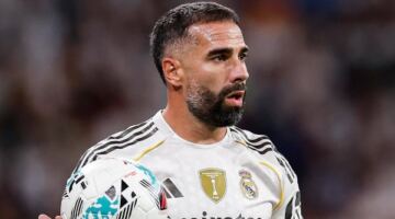سانتياجو برنابيو يستعد لوداع أسطورته بعد مغادرته ريال مدريد
                                                
                                                
                                                    18/05/2026 05:22 م
                                                
                                                
                                                    يغادر داني كارفخال، قائد ريال مدريد المنتمي لدوري الدرجة الأولى الإسباني لكرة القدم، صفوف