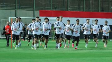 منتخب مصر يخوض تدريبه الثاني بمركز المنتخبات الوطنية استعداداً لكأس العالم 22/05/2026 11:45 م خاض منتخب مصر الأول لكرة القدم، تدريبه الثاني، بمركز المنتخبات الوطنية، بقيادة التوأم حسام وإبراهيم