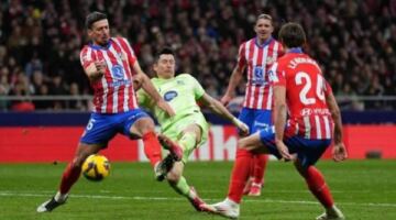 موعد مباراة برشلونة وريال بيتيس اليوم في الدوري الإسباني.. والقناة الناقلة
                                                
                                                
                                                    17/05/2026 07:10 ص
                                                
                                                
                                                    يستعد فريق برشلونة لخوض مواجهة قوية مساء اليوم الأحد أمام ريال بيتيس ضمن منافسات الجولة السابعة والثلاثين وقبل الأخيرة من بطولة الدوري