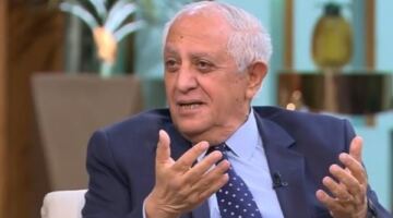 ناقد رياضي يزف خبرًا سارًا بشأن الحالة الصحية لحسن المستكاوي
                                                
                                                
                                                    16/05/2026 07:05 م
                                                
                                                
                                                    كشف الناقد الرياضي محمود شوقي عبر حسابه على موقع التواصل الاجتماعي “فيسبوك”، عن تحسن كبير في الحالة الصحية للكاتب الصحفي الكبير حسن المستكاوي.