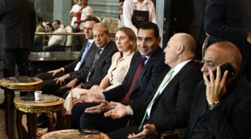 وزير الشباب والرياضة يؤازر منتخب مصر فى وديته أمام نظيره الروسي
                                                
                                                
                                                    28/05/2026 10:00 م
                                                
                                                
                                                    حرص جوهر نبيل وزير الشباب والرياضة على التواجد باستاد القاهرة الدولي، لمؤازرة منتخب مصر الوطني لكرة القدم خلال مباراته الودية قبل الأخيرة أمام منتخب روسيا، ضمن استعدادات الفراعنة لخوض منافسات كأس العا