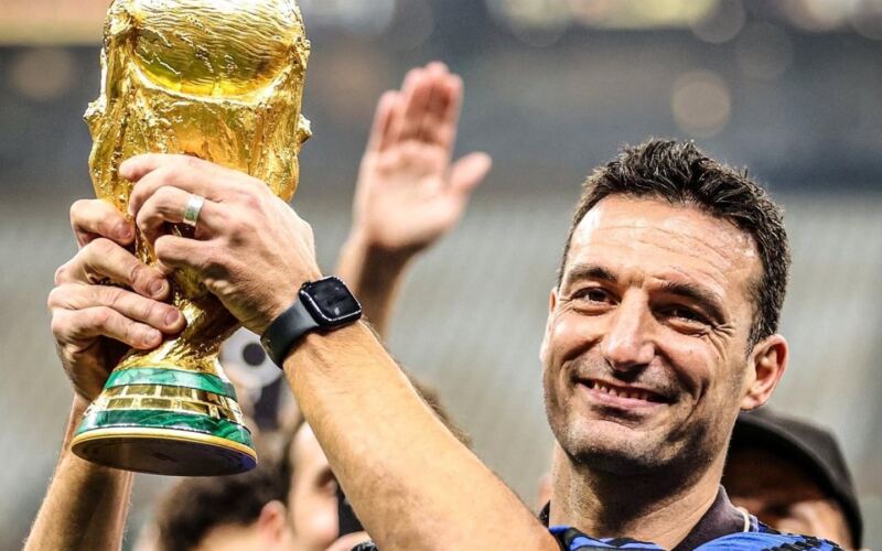 18 فوزا متتاليا.. الأرجنتين تحقق رقما غير مسبوق مع سكالوني
                                                
                                                
                                                    07/06/2026 11:13 م
                                                
                                                
                                                    حقق المنتخب الأرجنتيني، رقم تاريخي تحت قيادة ليونيل سكالوني