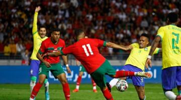 3 أرقام تاريخية تنتظر المغرب في مواجهة البرازيل.. تعرف عليها
                                                
                                                
                                                    13/06/2026 05:34 م
                                                
                                                
                                                    يستهل منتخب المغرب مشواره في بطولة كأس العالم 2026 بمواجهة من العيار الثقيل أمام منتخب البرازيل في اللقاء الذي يجمع المنتخبين ضمن منافسات دور المجموعات