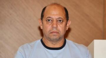 أحمد سليمان : الحديث عن استبعاد الزمالك من دوري أبطال أفريقيا سراب
                                                
                                                
                                                    02/06/2026 04:57 م
                                                
                                                
                                                    أكد أحمد سليمان أن ما يتردد بشأن استبعاد نادي الزمالك من المشاركة في دوري أبطال أفريقيا لا يعدو كونه "سرابًا"، مشددًا على أن النادي مر بالعديد من الأزمات خلال السنوات الماضية، لكنه نجح في تجاوزها والا
