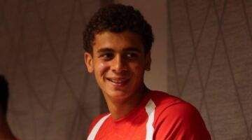 أحمد عيد عبدالملك: انضمام حمزة عبدالكريم لقائمة كأس العالم «مش وقته».. ومنتخب مصر سيعبر دور المجموعات                                                                                                                                                       10/06/2026 05:00 ص                                                                                                                                                       أكد احمد عيد عبدالملك نجم الكرة المصرية السابق، ان منتخب مصر قادر على التأهل من دور المجموعات من