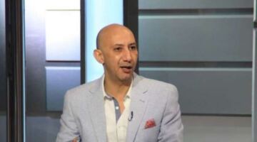 أيمن الكاشف: دوري Ora خطوة على طريق الارتقاء بالكرة المصرية
                                                
                                                
                                                    05/06/2026 05:52 م
                                                
                                                
                                                    أعرب المعلق الرياضي أيمن الكاشف عن تفاؤله بإطلاق دوري Ora، مؤكدًا أنه يمثل خطوة جيدة نحو الارتقاء بالرياضة وكرة القدم المصرية.