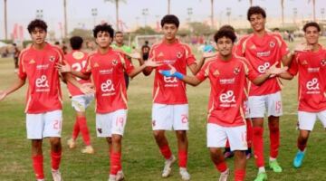 إعلامي: أحمد السيد وأيمن أشرف وعمرو أنور ضمن ترشيحات الأهلي الإدارية                                                                                                                                                    04/06/2026 06:00 م                                                                                                                                                    كشف الإعلامي أمير هشام، عن تحركات داخل النادي الأهلي بشأن إعادة هيكلة قطاع البراعم والأكاديميات خلال الفترة المقبلة.