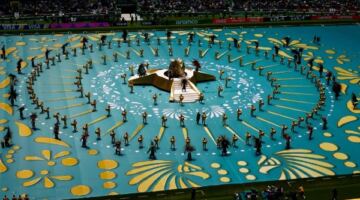 انتقادات فنية وتنظيمية لافتتاح كأس العالم 2026,, محلل رياضي يعلق
                                                
                                                
                                                    13/06/2026 01:04 ص
                                                
                                                
                                                    قال أسر حسين، المحلل الرياضي، إن حفل افتتاح بطولة كأس العالم 2026 لم يعكس بالشكل الكافي حجم وقيمة الحدث العالمي