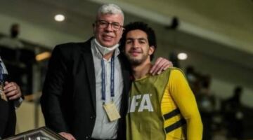 بطريقة غير متوقعة.. أحمد شوبير يمازح نجله مصطفى بعد تألقه أمام البرازيل                                                                                                                                                    07/06/2026 06:27 ص                                                                                                                                                    مازح الإعلامي أحمد شوبير نجله مصطفى شوبير، حارس مرمى الأهلي ومنتخب مصر، بعد الأداء المميز الذي قدمه خلال مواجهة البرازيل..