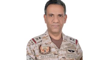 تحديث من وزارة الدفاع: صاروخ باليستي سقط في منطقة خالية وانحرف عن مساره باتجاه دولة إقليمية