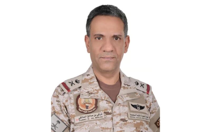 تحديث من وزارة الدفاع: صاروخ باليستي سقط في منطقة خالية وانحرف عن مساره باتجاه دولة إقليمية