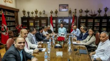 تفاصيل اجتماع الجمعية العمومية لشركة الأهلي لكرة القدم                                                                                                                                                    05/06/2026 06:40 م                                                                                                                                                    عقدت الجمعية العمومية لشركة الأهلي لكرة القدم اجتماعها العادي اليوم بمقر النادي بالجزيرة، وذلك بحضور محمود الخطيب رئيس النادي