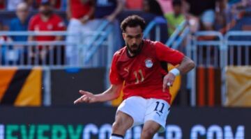 خالد طلعت يفتح النار: مصطفى زيكو يتفوّق على مصطفى محمد في أرقام المنتخب 07/06/2026 02:44 ص أثار الناقد الرياضي خالد طلعت جدلًا واسعًا بعد ما نشر مقارنة بين أداء الثنائي مصطفى محمد ومصطفى زيكو مع منتخب مصر خلال الفترة الأخيرة.