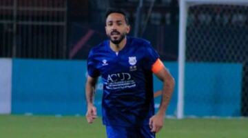 دخلت الحجز.. كهربا يكشف كواليس صادمة من فترة احترافه بالكويت
                                                
                                                
                                                    03/06/2026 04:39 م
                                                
                                                
                                                    كشف محمود كهربا عن تعرضه لموقف صعب خلال فترة احترافه مع نادي القادسية الكويتي، بسبب أزمة تتعلق بالإقامة وتأشيرة السفر.