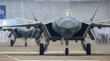 دول عربية أبدت الاهتمام.. هل ستقوم الصين يومًا بتصدير المقاتلة الشبحية J-20؟