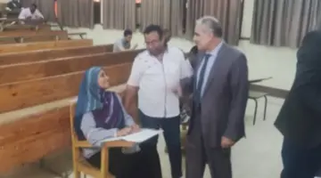 رئيس جامعة أسوان يتفقد امتحانات معهد البحوث والدراسات الأفريقية