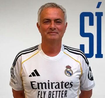 ساعات تفصل مورينيو عن العودة إلى ريال مدريد
                                                
                                                
                                                    08/06/2026 11:24 ص
                                                
                                                
                                                    اقترب نادي ريال مدريد من الإعلان رسميًا عن عودة المدرب البرتغالي جوزيه مورينيو لتولي القيادة الفنية للفريق، وفقًا لما ذكرته صحيفة "آس" الإسبانية