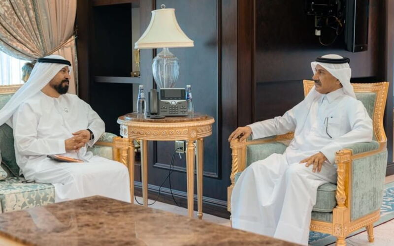 سفير الإمارات يلتقي الأمين العام لوزارة الخارجية بدولة قطر