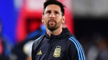سكالوني يحسم الجدل.. ميسي يشارك أمام أيسلندا قبل انطلاق كأس العالم 2026                                                                                                                                                    09/06/2026 12:15 م                                                                                                                                                    أكد ليونيل سكالوني المدير الفني لمنتخب الأرجنتين مشاركة قائد الفريق ليونيل ميسي في المباراة الودية