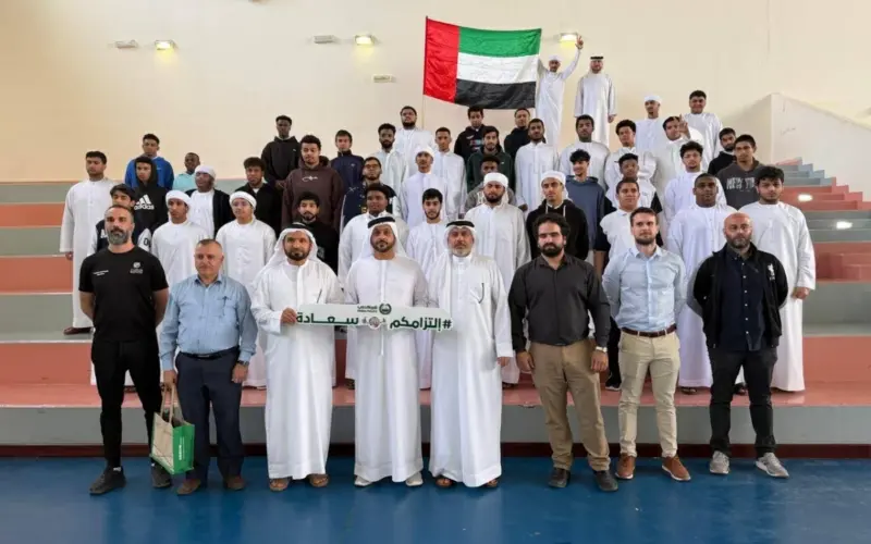 شرطة دبي تُنظم محاضرة توعوية حول الالتزامات الرياضية في الملاعب
