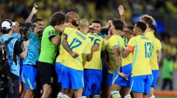 صدمة لأنشيلوتي قبل المونديال.. غياب نجم المنتخب عن مواجهة مصر الودية                                                                                                                                                    04/06/2026 08:46 م                                                                                                                                                    تلقى الإيطالي كارلو أنشيلوتي ضربة جديدة قبل أقل من أسبوعين على انطلاق منافسات كأس العالم 2026