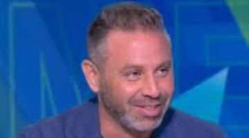 ضد تشويهه.. أيمن يونس يطالب بمنح حازم إمام فرصة رئاسة الزمالك                                                                                                                                                    06/06/2026 09:31 ص                                                                                                                                                    رشح أيمن يونس نجم الزمالك السابق، حازم إمام نجم الأبيض السابق، لتولي رئاسة مجلس إدارة نادي الزمالك هذه الفترة.