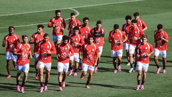 طاقم حكام مكسيكي لودية منتخب مصر و البرازيل ..تفاصيل
                                                
                                                
                                                    03/06/2026 07:15 م
                                                
                                                
                                                    أعلنت الشركة المنظمة لودية منتخب مصر و البرازيل ، عن الاتفاق مع طاقم مكسيكي لإدارة المباراة المقرر لها يوم ٦ يونيو من الشهر الجاري بمدينة أوهايو الأمريكية .