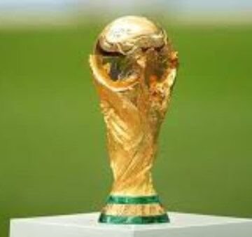 كل ما تريد معرفته عن حفل افتتاح كأس العالم ولقاء المكسيك وجنوب إفريقيا
                                                
                                                
                                                    10/06/2026 03:01 م
                                                
                                                
                                                    تتوجه أنظار العالم أجمع نحو ملعب أزتيكا بالعاصمة المكسيكية مكسيكو سيتي، انتظارا لافتتاح منافسات بطولة كأس العالم 2026 بمباراة بين المكسيك وجنوب إفريقيا.