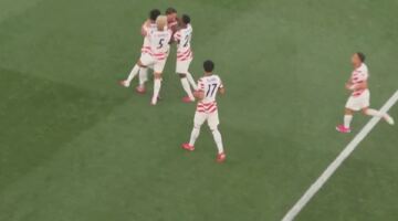 كأس العالم .. أمريكا تضرب باراجواي مبكرًا وسط حضور جماهيري ضخم
                                                
                                                
                                                    13/06/2026 04:30 ص
                                                
                                                
                                                    تحولت مدينة لوس أنجلوس إلى كرنفال كروي قبل مواجهة الولايات المتحدة وباراجواي في كأس العالم 2026، بعدما توافدت الجماهير بالآلاف إلى محيط ملعب “لوس أنجلوس ستاديوم”