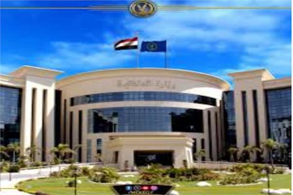 لص يترقب لحظة الإغماء.. الداخلية تكشف سرقة هاتف من صيدلية بالزاوية الحمراء