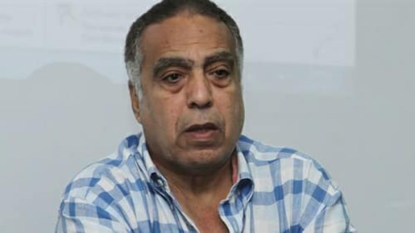 محمد العدل يثير الجدل: اللي هيشارك في مرتب عموتة يوفره لعياله أفضل
                                                
                                                
                                                    09/06/2026 07:45 ص
                                                
                                                
                                                    أشاد المنتج محمد العدل، رئيس قناة الأهلي السابق، بقرارات إدارة النادي الأهلي بشأن ملف المدير الفني الجديد، مؤكدًا دعمه الكامل لاختيارات الكابتن محمود الخطيب ومجلس الإدارة في المرحلة الحالية.