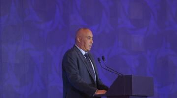محمد يحيى لطفي: بث الدوري المصري عبر 3 قنوات وتطوير شامل في النقل التلفزيوني                                                                                                                                                       04/06/2026 10:19 م                                                                                                                                                       أكد محمد يحيى لطفي رئيس الشركة المتحدة للرياضة أن الموسم المقبل من الدوري المصري سيشهد طفرة كبيرة