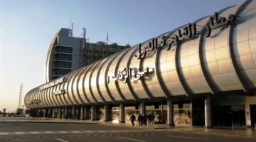 مزاد حكومي ضخم لبيع سيارات وبضائع جمارك مطار القاهرة.. اعرف الشروط