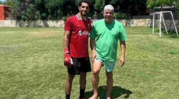 من الأب إلى الابن.. حكايات عائلية صنعت تاريخًا خاصًا في كأس العالم ومصطفى شوبير أحدث الفصول                                                                                                                                                    14/06/2026 12:45 م                                                                                                                                                    في كرة القدم يمكن للاعب أن يحقق البطولات والأرقام القياسية لكن هناك إنجازًا يبقى مختلفًا عن كل شيء آخر عندما يتحول حلم الأب إلى واقع