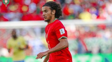 من مدرجات مونديال 2018 إلى إبهار العالم أمام البرازيل.. من هو أيوب بوعدي موهبة المغرب الجديدة؟ 14/06/2026 08:30 ص خطف أيوب بوعدي لاعب وسط المنتخب المغربي الأضواء خلال مواجهة البرازيل في افتتاح مشوار أسود الأطلس ببطولة كأس العالم