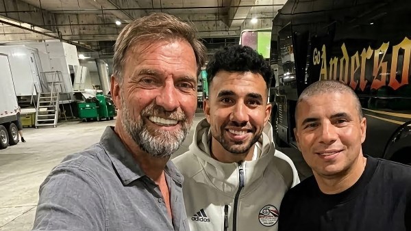 من معسكر مونديال كأس العالم 2026.. «كلوب» يشارك صورًا مع نجوم منتخب مصر
                                                
                                                
                                                    10/06/2026 01:25 ص
                                                
                                                
                                                    شارك يورجن كلوب المدرب السابق لفريق ليفربول الإنجليزي، صورًا رفقة لاعبي منتخب مصر من معسكر بطولة كأس العالم 2026.