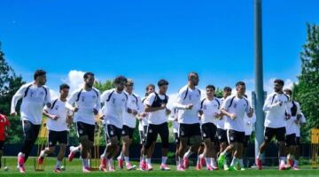 منتخب مصر يواصل تدريباته بملعب جونزاجا استعدادا لمباراة بلجيكا | شاهد                                                                                                                                                    13/06/2026 03:05 ص                                                                                                                                                    واصل منتخب مصر الاول لكرة القدم بقيادة التوأم حسام و إبراهيم حسن تدريباته بملعب جامعة جونزاجا بمدينة سبوكين الأمريكية استعدادا لمواجهة منتخب بلجيكا