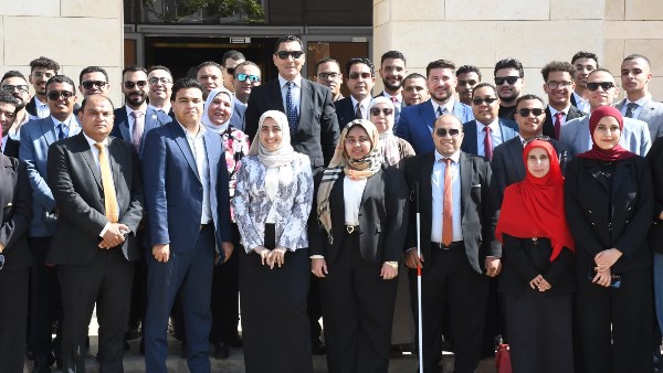 وزير الشباب يلتقي ممثلي "اتحاد بشبابها" قبيل زيارتهم لمركز معلومات مجلس الوزراء                                                                                                                                                       10/06/2026 02:24 م                                                                                                                                                       استقبل وزير الشباب والرياضة، جوهر نبيل ، عددًا من الشباب من ممثلي "اتحاد بشبابها" من مختلف محافظات الجمهورية، وذلك بمقر الوزارة بالعاصمة الإدارية الجديدة، قبيل زيارتهم لمركز المعلومات ودعم اتخاذ القرا