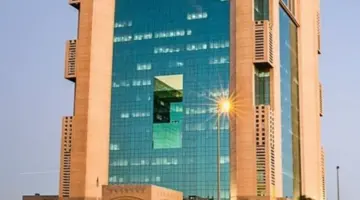 أمانة جدة توجه إنذارات نهائية لملاك المباني المتهالكة بمحيط سوق القوزين
