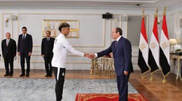 إمام عاشور يعلق على منحه وسام الرياضة من الطبقة الأولى بعد تكريم الرئيس
