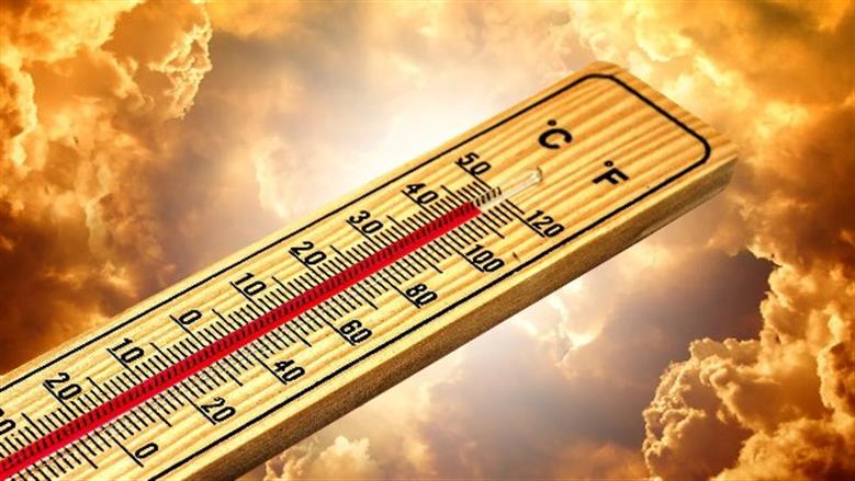 الأرصاد تحذر من موجة رطوبة خانقة و43 درجة في محافظات الصعيد غداً