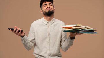 تأثير الهواتف الذكية على ذاكرة الإنسان: هل يواجه جيلنا مخاطر الخرف الرقمي؟