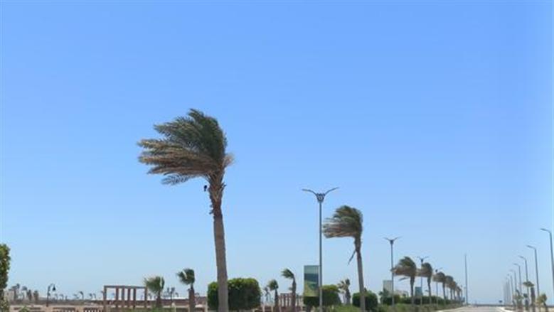 تحذيرات من 3 ظواهر جوية تضرب البلاد غداً وتوقعات بموجة رياح نشطة
