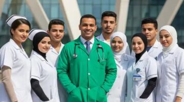 تغييرات جذرية في معايير منح وتجديد تراخيص الممارسين الصحيين داخل القطاع الطبي